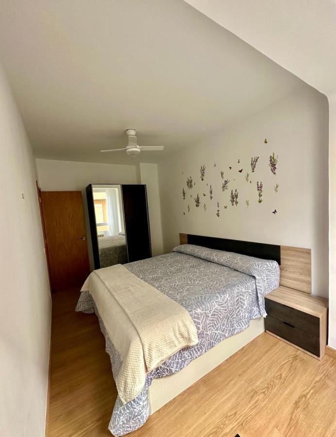 Apartamento La Isla De Perez Galdos Logroño Exterior foto